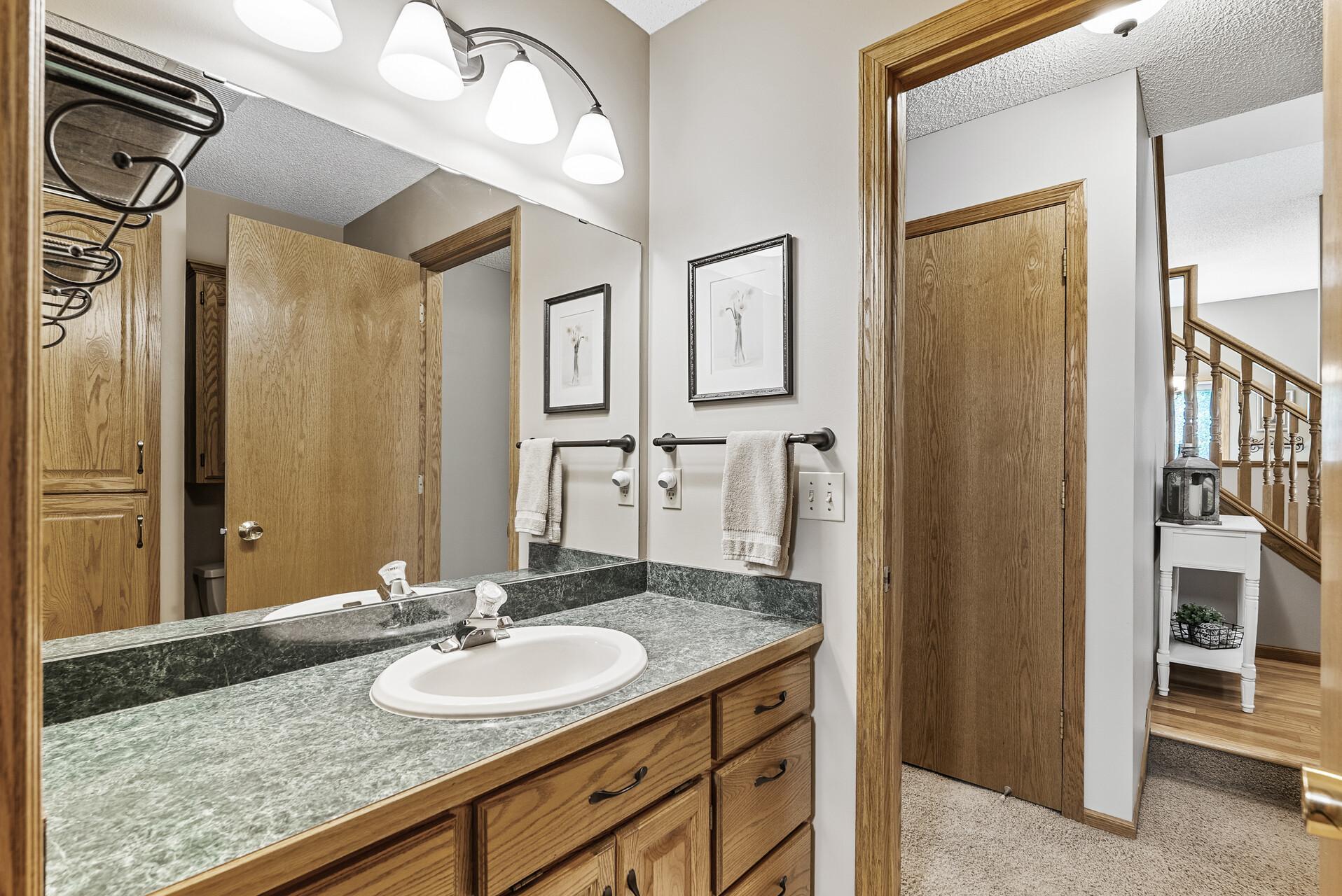 13584 Aspen Drive Rogers, MN 55374 - Photo 13 of 63