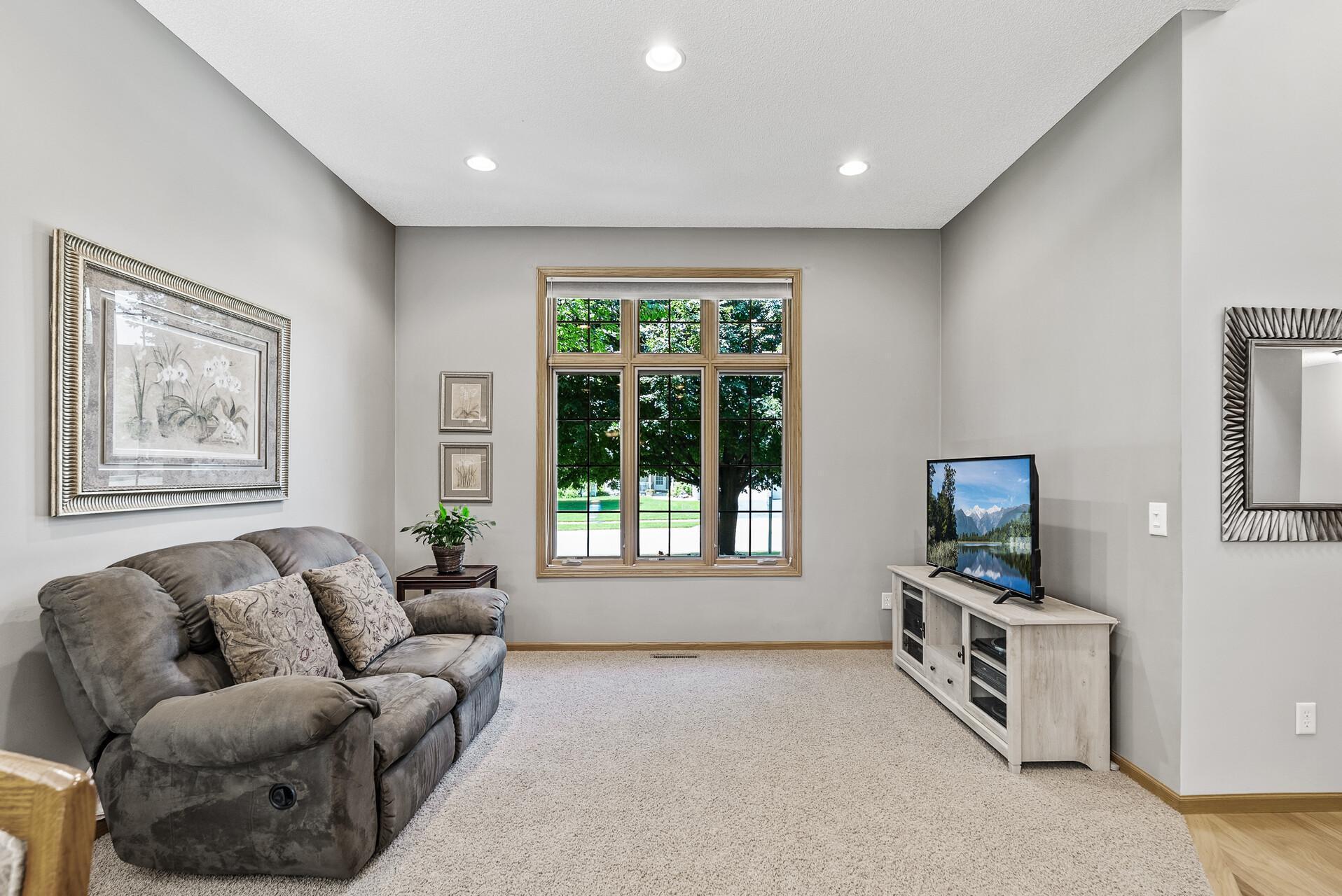 13584 Aspen Drive Rogers, MN 55374 - Photo 15 of 63