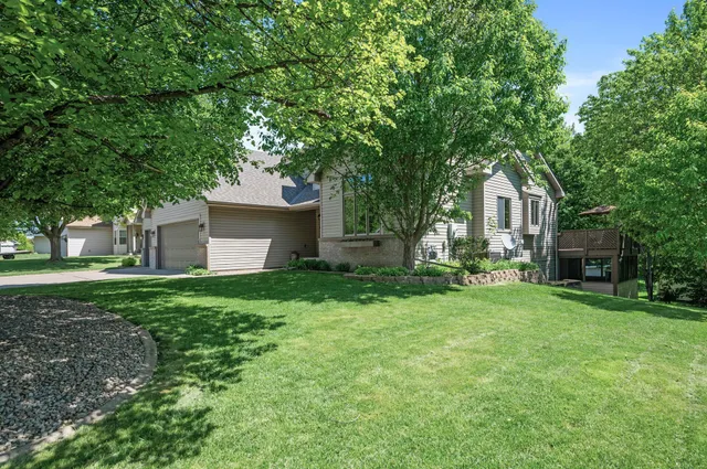 $519,900 | 13584 Aspen Drive, Rogers, MN 55374