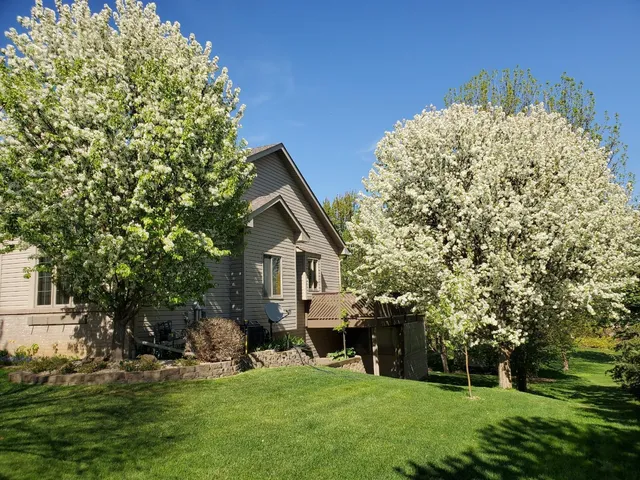 $519,900 | 13584 Aspen Drive, Rogers, MN 55374