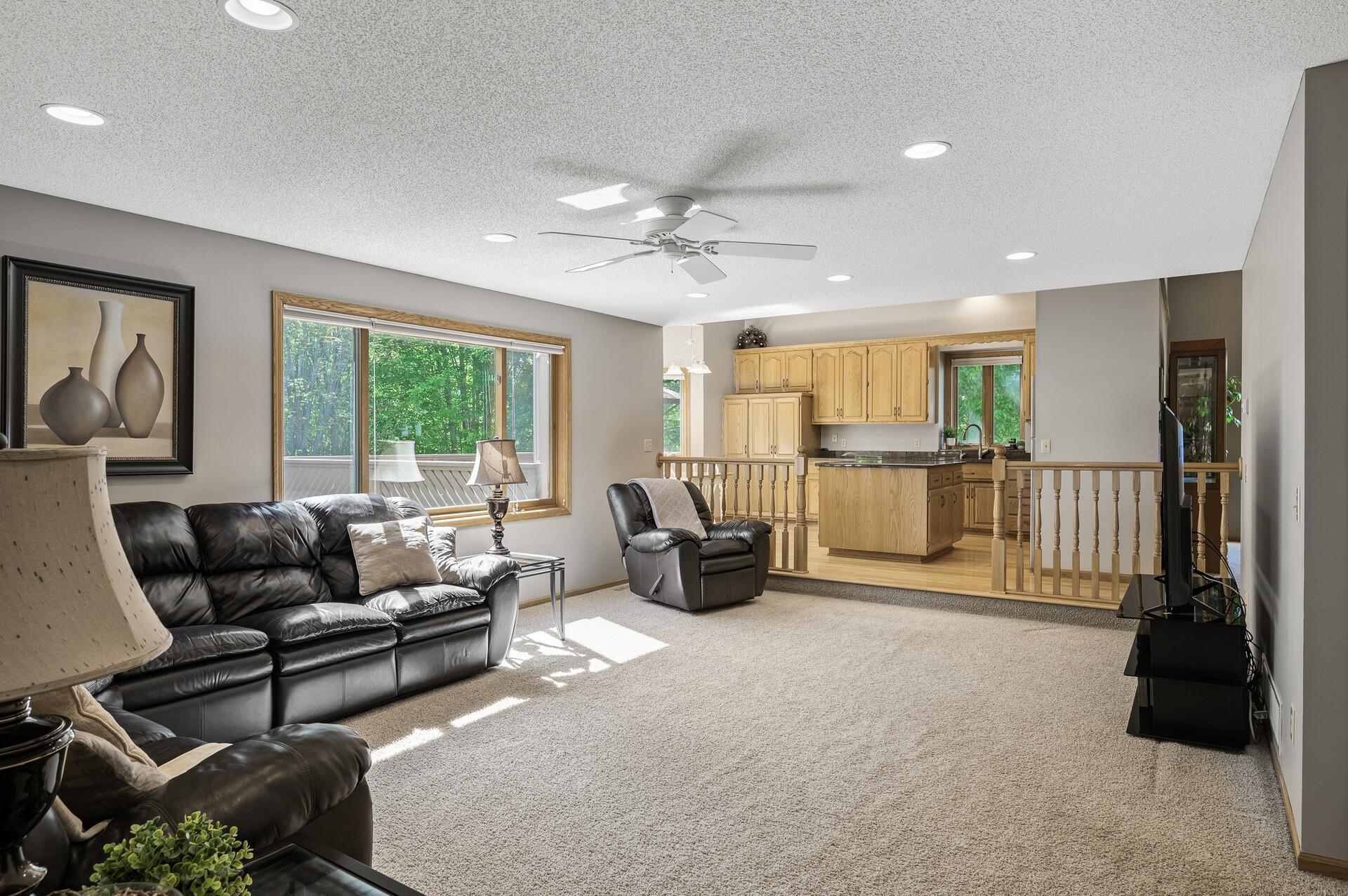 13584 Aspen Drive Rogers, MN 55374 - Photo 9 of 63