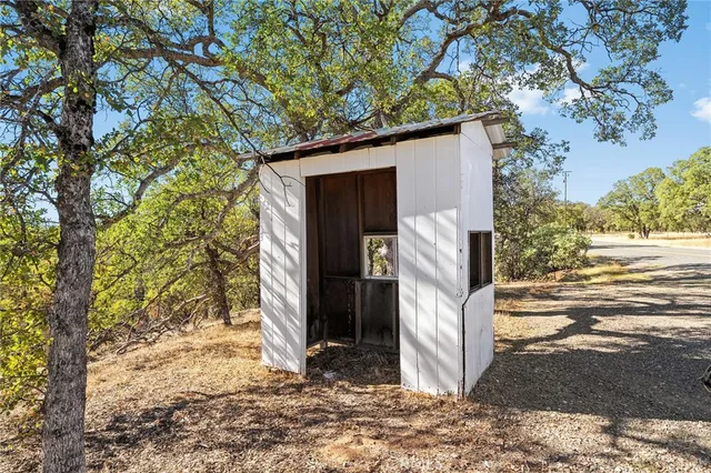 $180,000 | 16925 Basler Road, Cottonwood, CA 96022