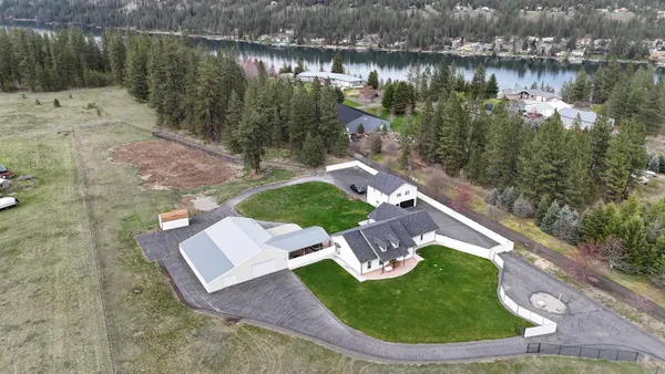 $850,000 | 14420 West Charles Road, Nine Mile Falls, WA 99026