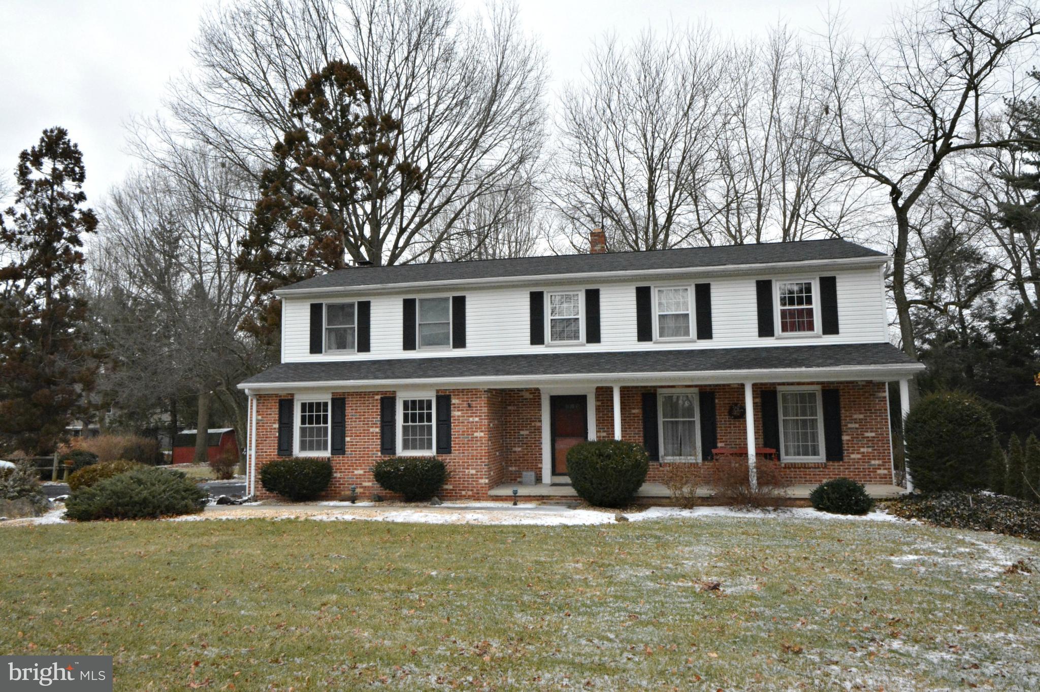 2809 Brookfield Road Lancaster, PA 17601 - Photo 2 of 35