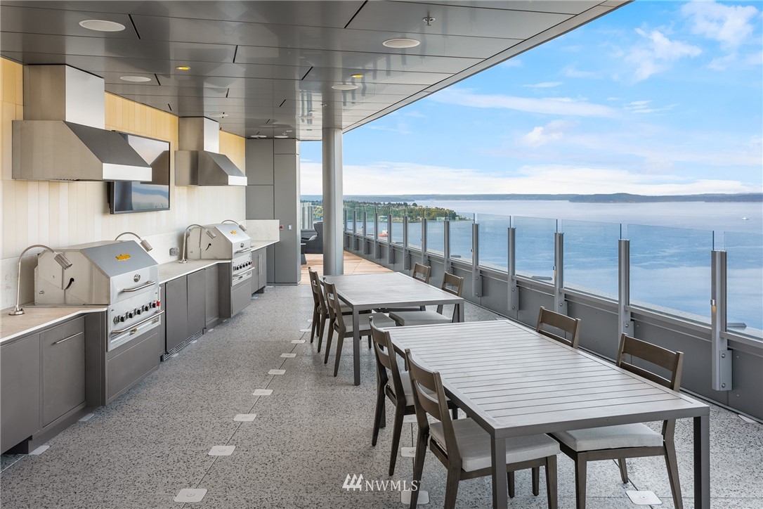 121 Stewart Street, Unit 3003 Seattle, WA 98101 - Photo 24 of 40