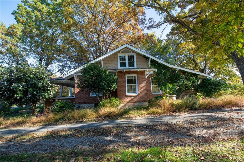 4505 County Home Road Conover, NC 28613 - Photo 3 of 25 Gallery Image 3