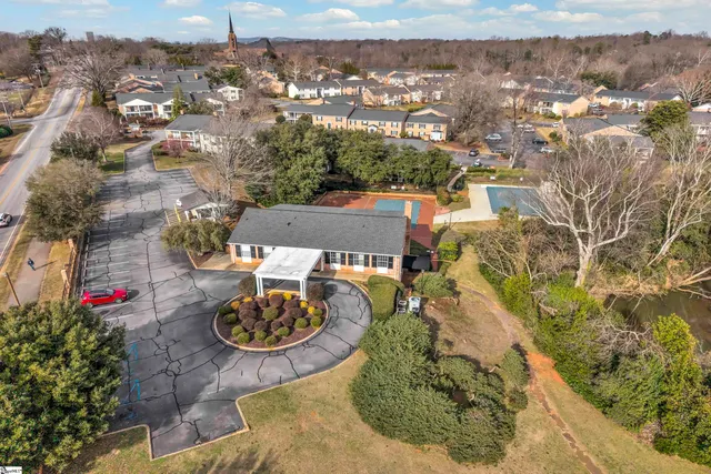 $215,000 | 925 Cleveland Street, Unit 35, Greenville, SC 29601