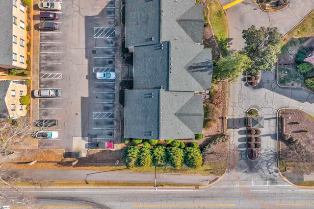 $215,000 | 925 Cleveland Street, Unit 35, Greenville, SC 29601