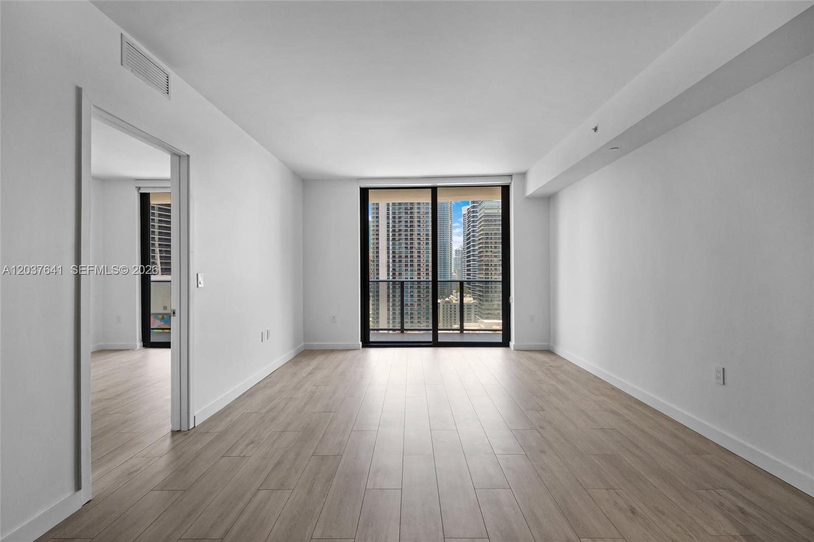 45 Southwest 9th Street, Unit 2305 Miami, FL 33130 - Photo 6 of 16