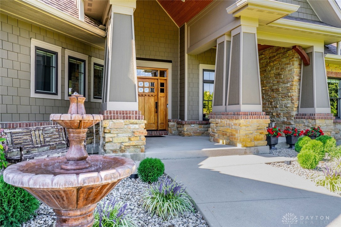 7987 Ivy Ridge Court Springboro, OH 45066 - Photo 6 of 63 Gallery Image 6