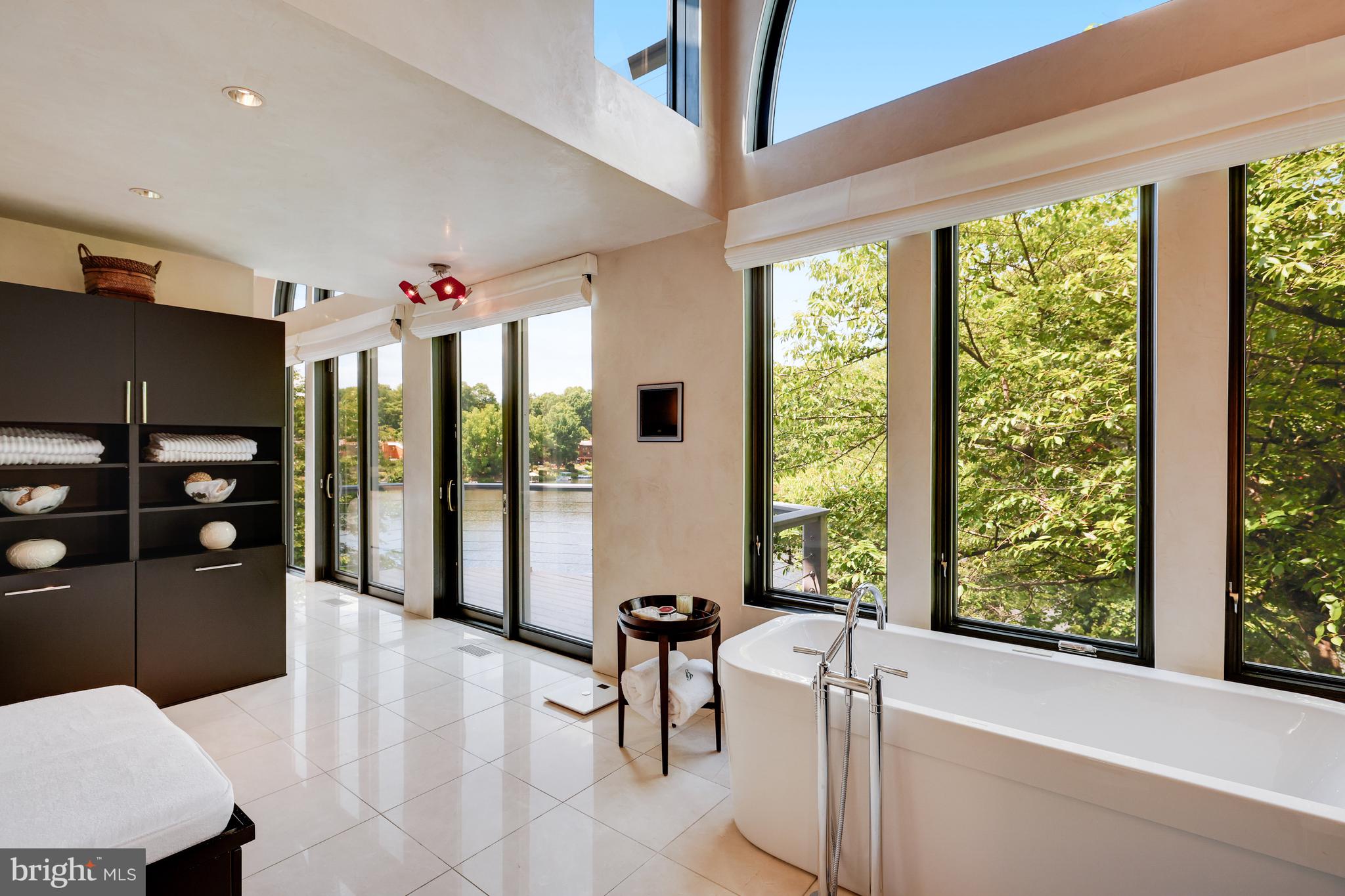 2202 Spinnaker Court Reston, VA 20191 - Photo 50 of 137 Enjoy the separate soaking tub with lake views!