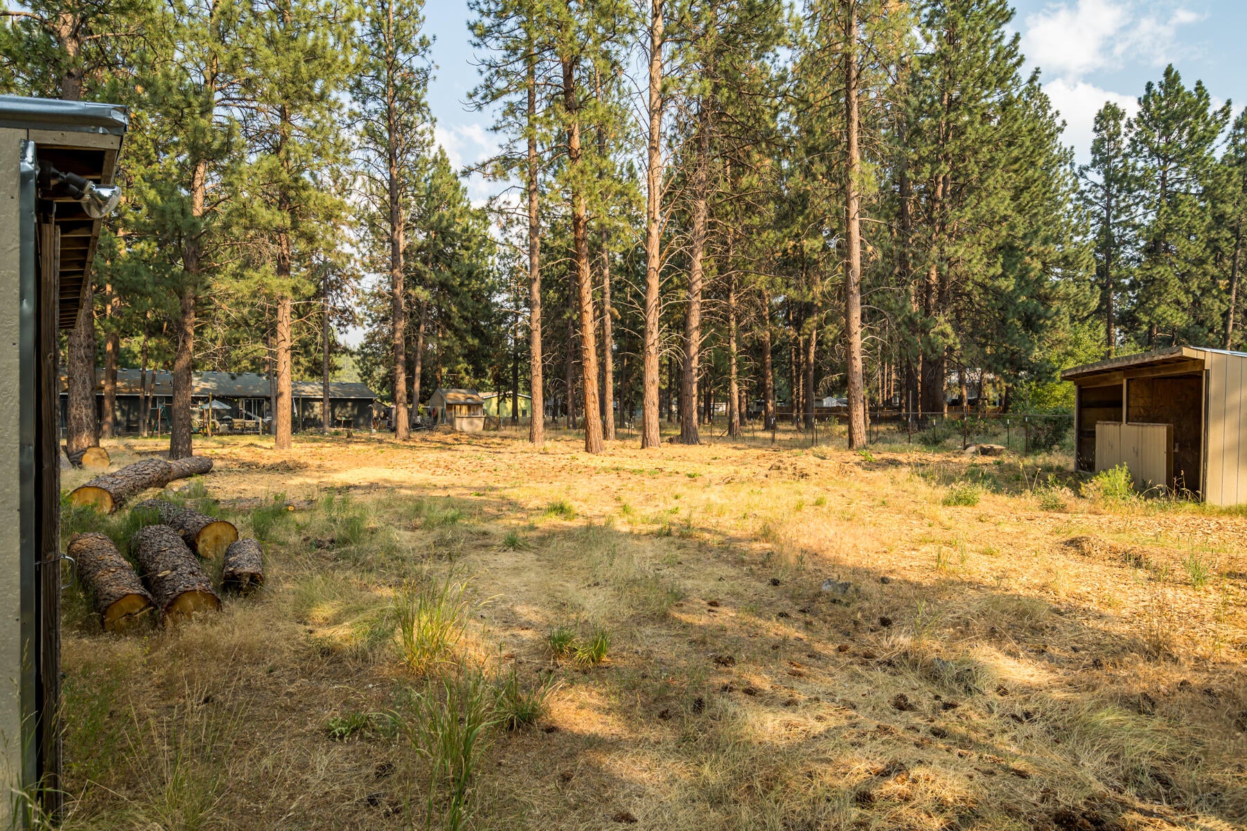 59916 Navajo Road Bend, OR 97702 - Photo 19 of 26 JH5_4332