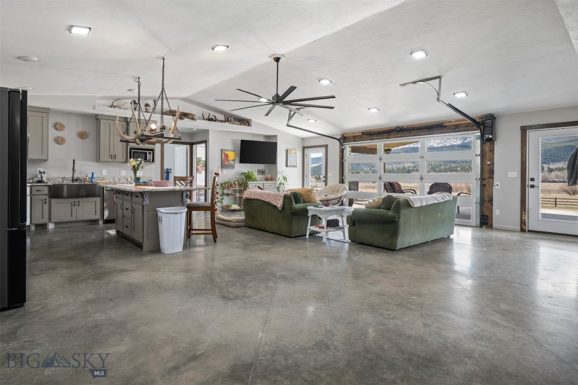 3015 North Cable Road Anaconda, MT 59711 - Photo 60 of 88 Gallery Image 60