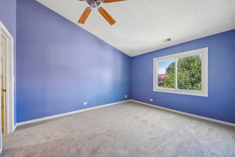 $279,900 | 124 Morningside Lane West, Unit 124, Buffalo Grove, IL 60089