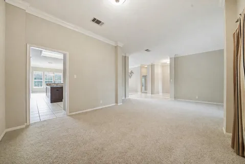 $689,000 | 550 Peterson Lane, Lakeway, TX 78734