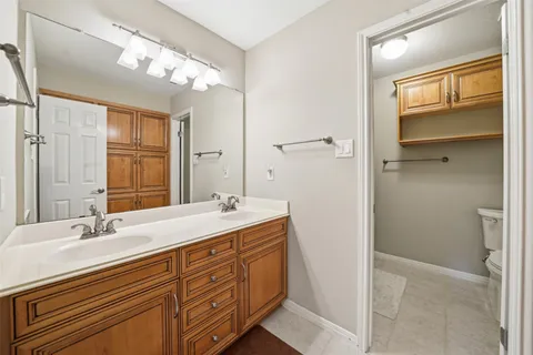 $689,000 | 550 Peterson Lane, Lakeway, TX 78734