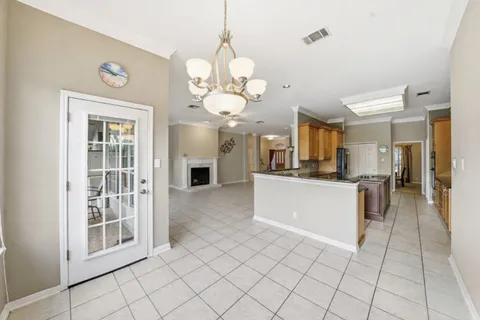 $689,000 | 550 Peterson Lane, Lakeway, TX 78734