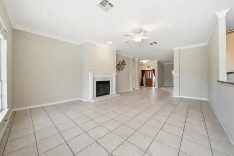 $689,000 | 550 Peterson Lane, Lakeway, TX 78734
