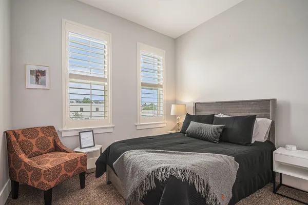 $698,900 | 112 South Niles Avenue, South Bend, IN 46617