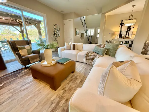 $2,098,000 | 1500 Arroyo Road, Livermore, CA 94550