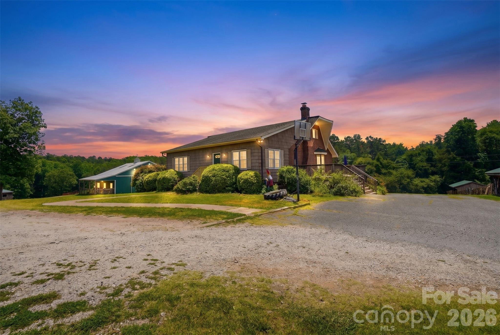5835 Kreps Road Clover, SC 29710 - Photo 7 of 46