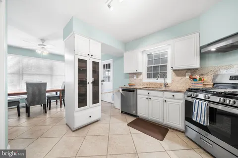 $849,000 | 14716 Bauer Drive, Rockville, MD 20853