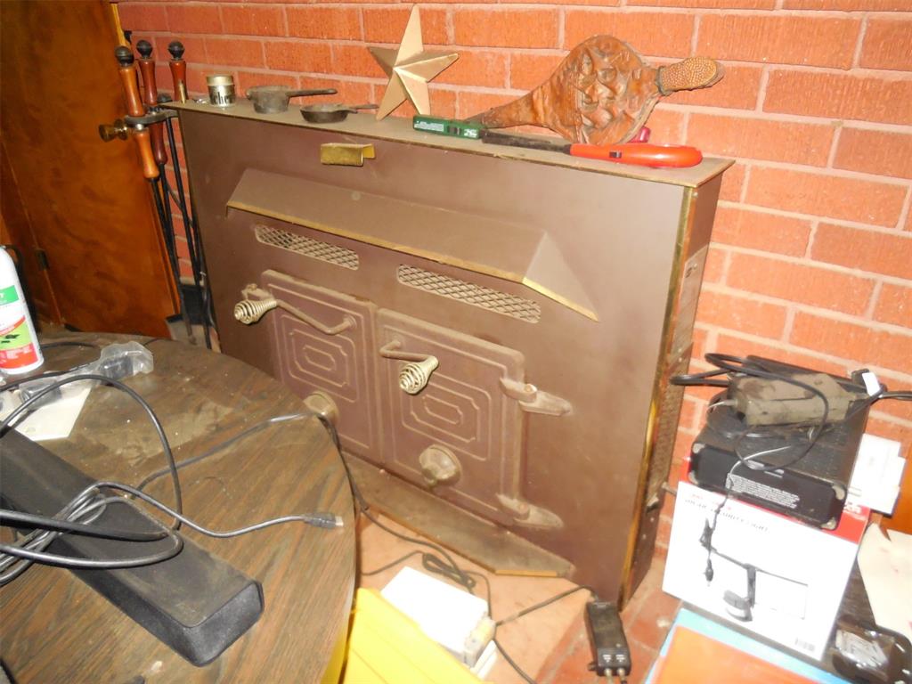 610 West Main Street Ranger, TX 76470 - Photo 16 of 17 Fireplace with insert