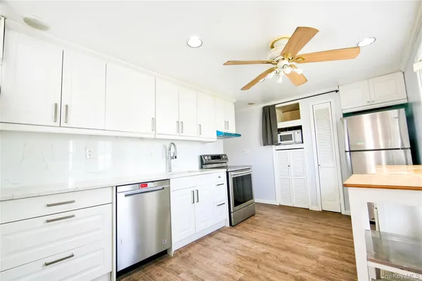 $4,300 | 32 Needle Lane, Levittown, NY 11756