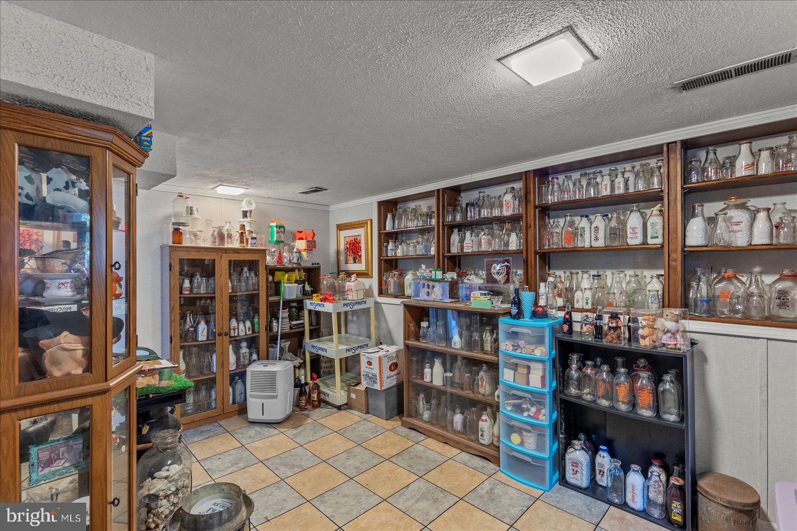 762 Priority Road York, PA 17404 - Photo 20 of 34 Basement