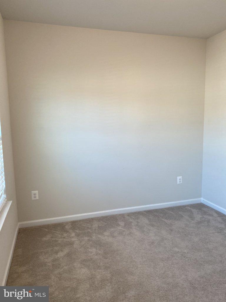531 View Point Way Fredericksburg, VA 22405 - Photo 11 of 36 Bright and inviting blank canvas space.