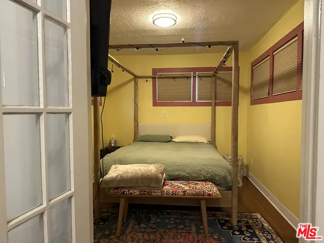 $5,800 | 1322 Waterloo Street, Unit 1, Los Angeles, CA 90026