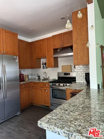 $5,800 | 1322 Waterloo Street, Unit 1, Los Angeles, CA 90026