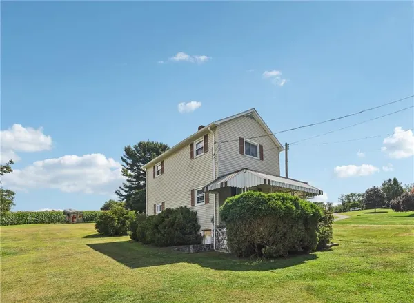 $575,000 | 107 Moglia Lane, Apollo, PA 15613