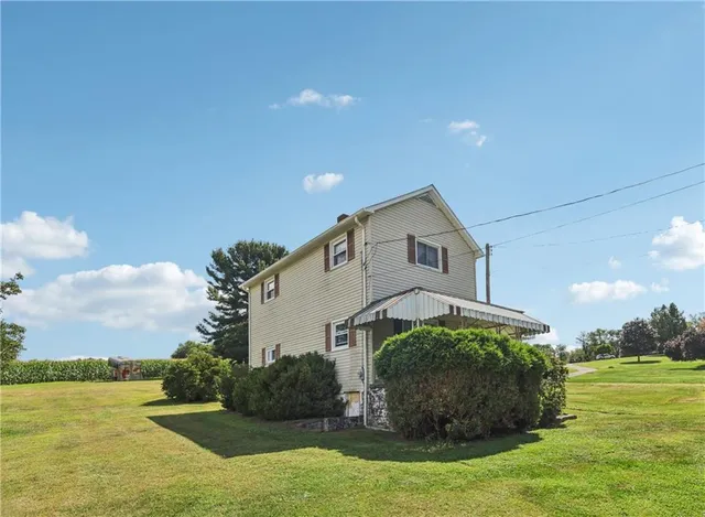 $575,000 | 107 Moglia Lane, Apollo, PA 15613