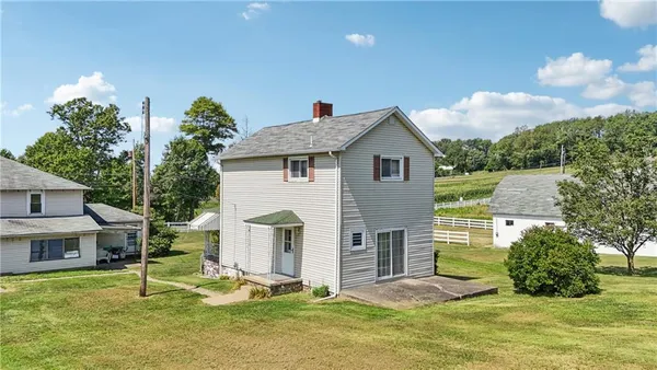 $575,000 | 107 Moglia Lane, Apollo, PA 15613