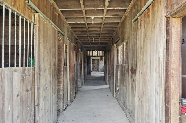 $575,000 | 107 Moglia Lane, Apollo, PA 15613