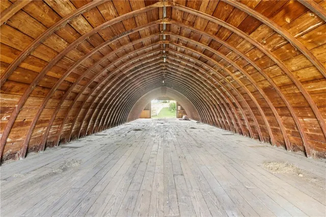 $575,000 | 107 Moglia Lane, Apollo, PA 15613