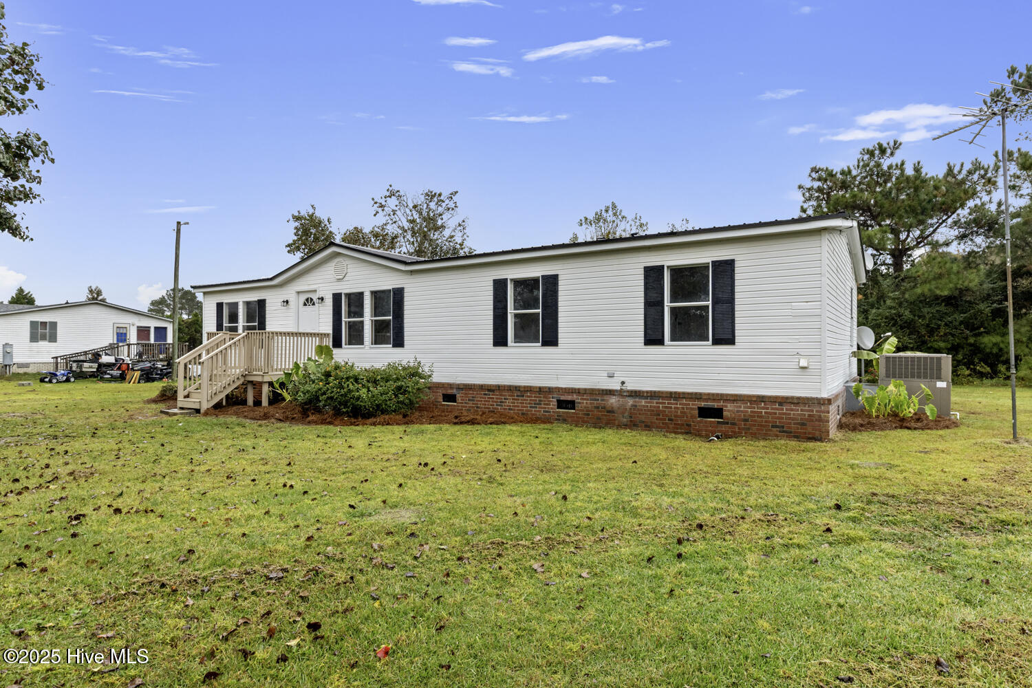 197 Magg Smith Road Pollocksville, NC 28573 - Photo 16 of 18 magg-4