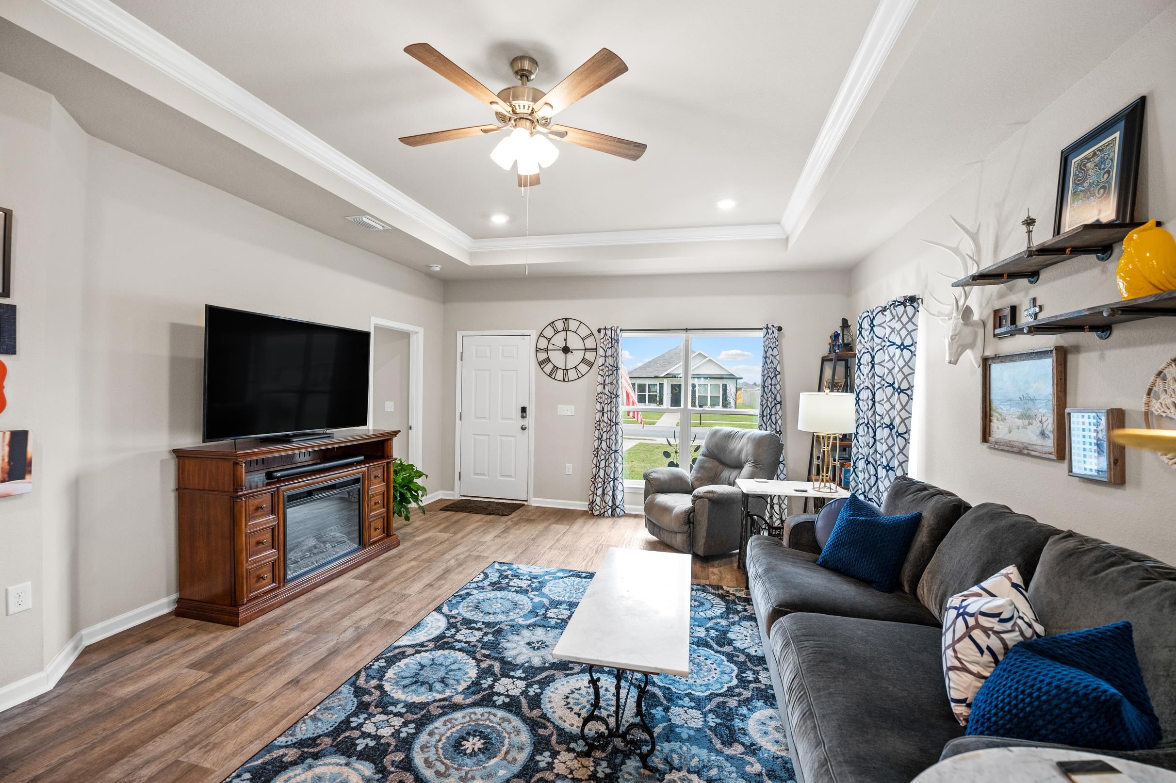 24139 Veranda Circle Elberta, AL 36530 - Photo 6 of 40 Living Room
