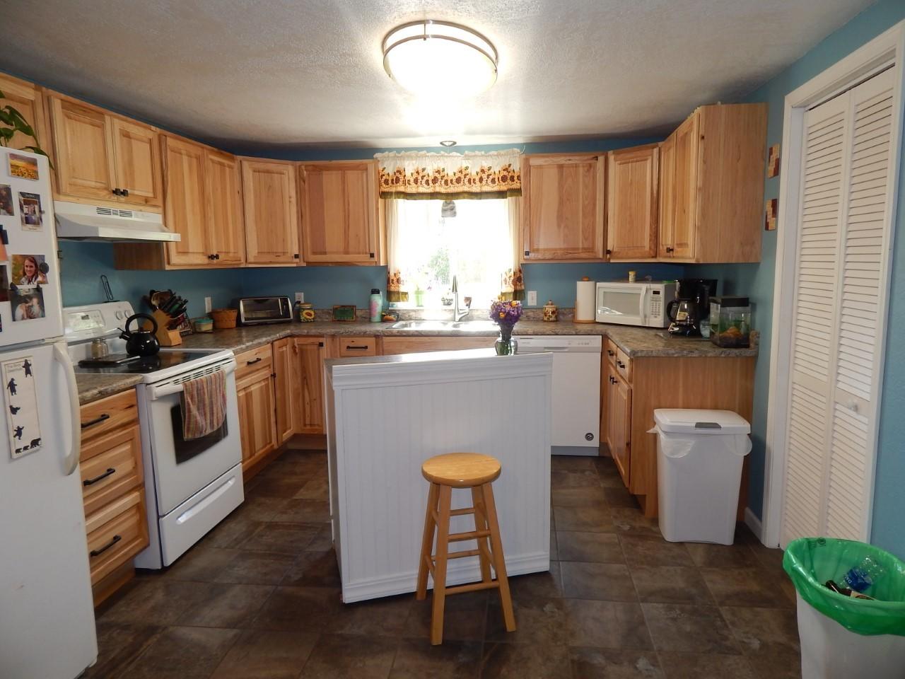 153 Patton Bar Road Cave Junction, OR 97523 - Photo 24 of 42 153 26
