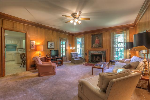 5950 Post Road Nashville, TN 37205 - Photo 6 of 15 Paneled den with fireplace!