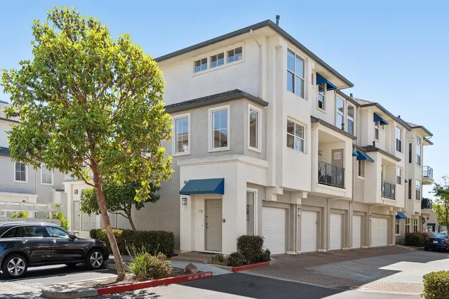 a view of lake view and mountain view