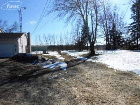 1248 North Morrish Road Flint, MI 48532 - Photo 17 of 19 20395853-16.JPG