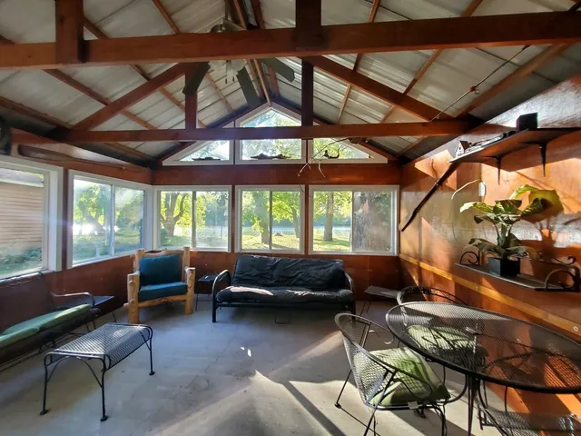 $179,100 | 3413 East 2062nd Road, Ottawa, IL 61350