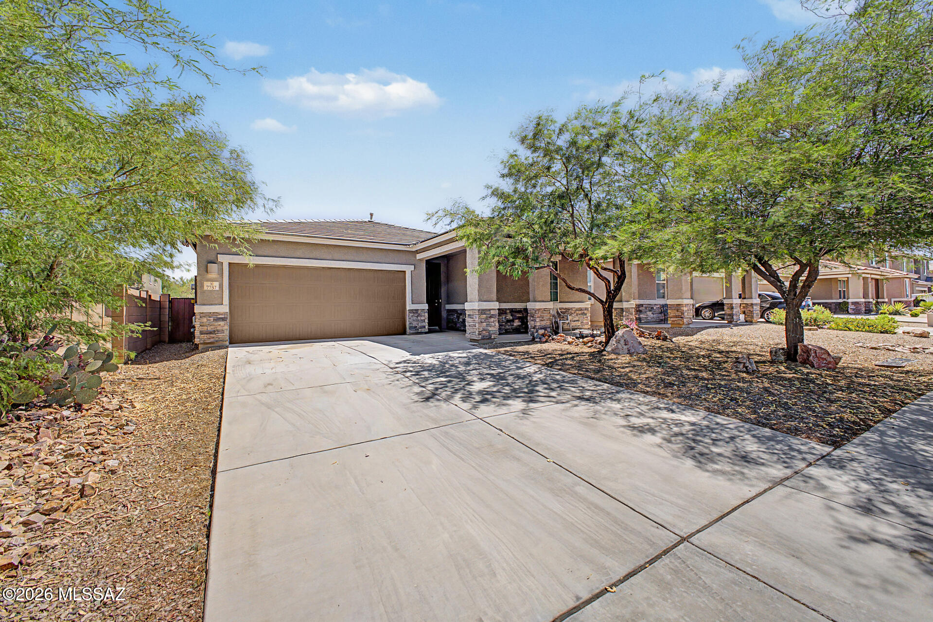 7737 Long Boat Way Tucson, AZ 85757 - Photo 2 of 26 2 - Long Boat