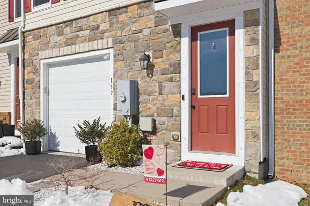 $414,900 | 139 Biscane Court, Winchester, VA 22602