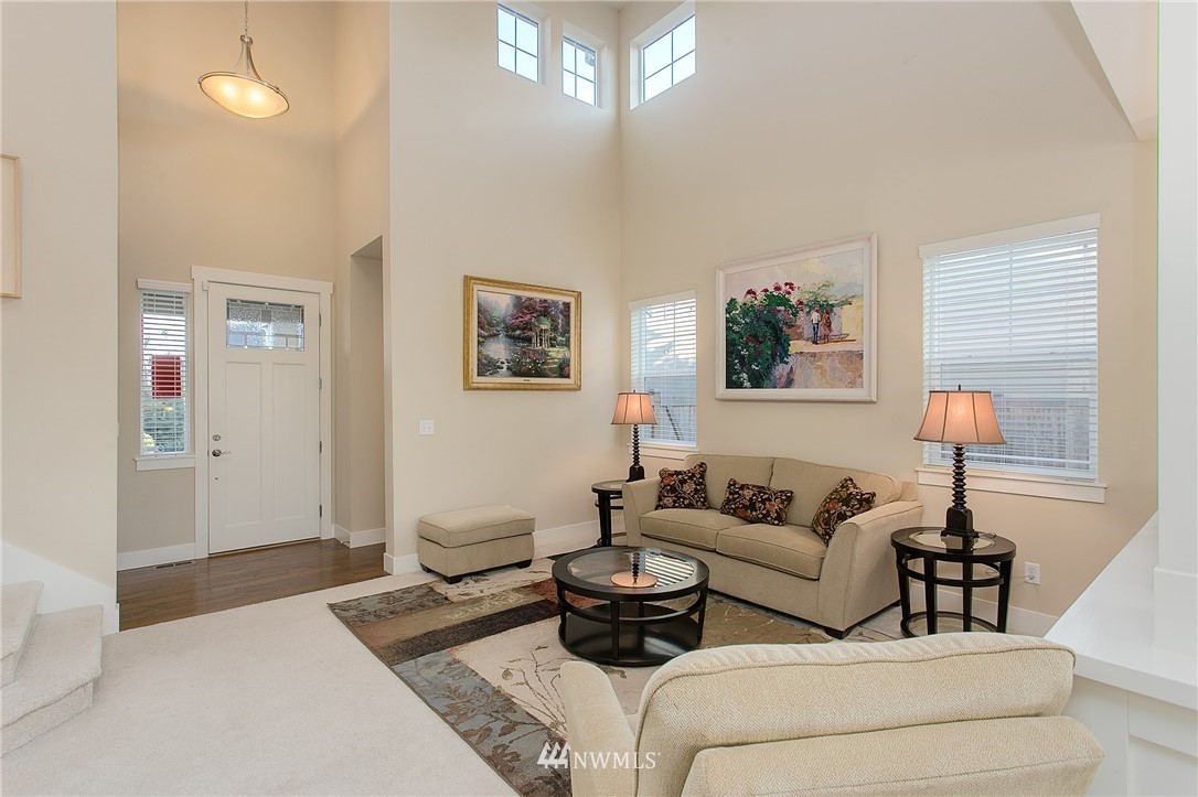 3909 185th Place Southeast Bothell, WA 98012 - Photo 2 of 21
