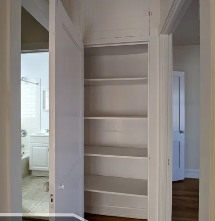 $1,795 | 2651 North Spaulding Avenue, Unit 2W, Chicago, IL 60647