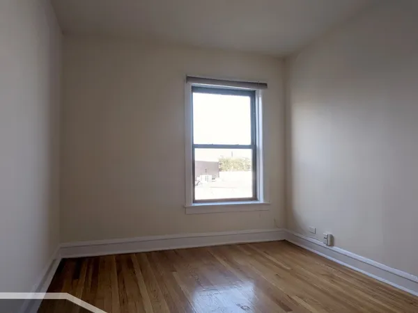 $1,795 | 2651 North Spaulding Avenue, Unit 2W, Chicago, IL 60647