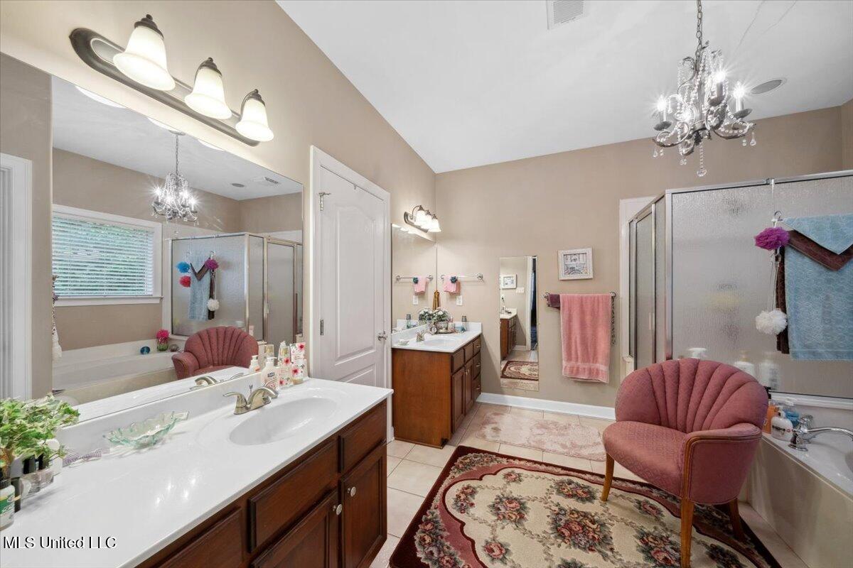 796 Lee Road Byhalia, MS 38611 - Photo 18 of 38 Primary Bath